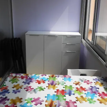 Sète, 2 Pièces, 4 Personnes - Fr-1-338-351 *