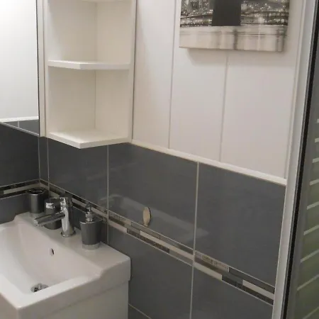 Sète, 2 Pièces, 4 Personnes - Fr-1-338-351 Appartamento